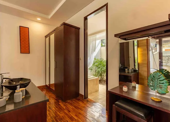 Вилла 2 Bedroom Private Pool Семиньяк