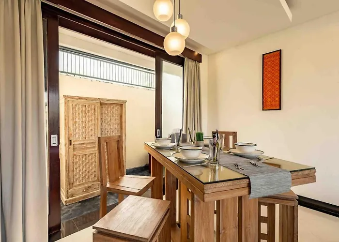 2 Bedroom Private Pool Семиньяк